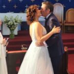 Catherine Mazoyer Instagram – No tengo palabras… Solo agradezco al universo por permitirme ser tan feliz junto a mi marido @raul_ars2 y nuestra familia.
Todavía no están las fotos oficiales pero quisimos compartir algunas imágenes de lo que fue uno de los días más felices de nuestra vida.
Gracias por tantos mensajes de cariño y buenos deseos. Y aunque no hemos podido contestarlos, los hemos leído todos🫶