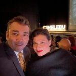 Catherine Mazoyer Instagram - Noche de clausura en @cinelebu ! Con mi @raul_ars2 ❤️ y con colegas y amigos! @mocato1 @silvianovak @lindaoshortfilmworld @roberto_garza_oficial @kattykolores @terereyesactriz @aritostador @fele.rojasd