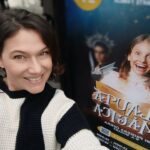 Catherine Mazoyer Instagram - Hoy tuvimos nuestra salida madre-hija con Galita. Fuimos a ver La Flauta Mágica, un montaje enfocado en los niños para que tengan sus primeros acercamientos con la ópera. Gracias @virginiaceciliasoprano por tu infinito talento, realmente es un privilegio verte y escucharte en los escenarios. Te admiro profundamente. Y a Juan. Un groso 🙌