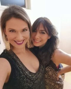 Catherine Mazoyer Instagram - #tbt con mi amiga bella @cataolcay En alguna función, en alguna parte de Chile 🤗