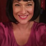 Catherine Mazoyer Instagram - Que increíble experiencia! Fuimos. A hacer teatro a la ex oficina Salitrera Pedro de Valdivia, poblado abandonado desde 1996. Nuestro público: adultos mayores habitantes de María Elena que habían Sido residentes en Pedro de Valdivia. Fue mágico Gracias a mi oficio por permitirme vivir cosas como esta @lauraprietov @alejandro.t.zapata.7 @jvargasg29 @moto.arq @fabiandrpic @sqmchile