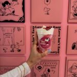 Catherine Paquin Instagram – Everything i ate in tokyo 💖🍡 

📍 : NAMCHINI82 CAFE 
📍 : ORERYU SHIO RAMEN 
📍 : PEANUT CAFE 
📍 : BAM BI CAFE 
📍 : MATCHA HOUSE 
📍 : LUNA & LAUNDRY CAFE 

Save ce post si un jour tu veux aller au Japon , c’était DÉLICIEUX , je rêve d’un autre pancake à la mangue 🥞