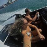 Catherine Paquin Instagram – All I want for Christmas is {traveling with} you ❤️ 

Incroyable la diversité des paysages d’Abu Dhabi , du désert à la mer en passant la les girafes, le surf sur les dunes et les autos sur l’eau, un rêve ✨🏄🏼‍♀️ @visitabudhabi #invitation #InAbuDhabi