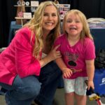 Catherine Sutherland Instagram - Thank you @nashvillecomicon It’s been a blast! #catherinesutherland #PinkRanger #Onceandalways #KatherineHillard #Mightymorphinpowerrangers #zeo #Turbo #PinkRangerPower #Pterodactyl #cranezord #powerrangersplayback