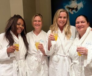Catherine Sutherland Instagram - What an amazing weekend with my girls 
My bucket is so full!
Thank you @nakiaburrise @theresagaz @rosariag72  for blessing my life. Your friendship makes me a better human💕
Thank you @marriottbonvoy singer Island for a wonderful stay. Your staff was so friendly. Shout out to Osama the bartender. Gigi our waitress at Ocean Grill and Marvel my massage therapist at Si Spa!
Going home restored and refreshed!
