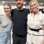 Catherine Sutherland Instagram - Thank you @nashvillecomicon It’s been a blast! #catherinesutherland #PinkRanger #Onceandalways #KatherineHillard #Mightymorphinpowerrangers #zeo #Turbo #PinkRangerPower #Pterodactyl #cranezord #powerrangersplayback