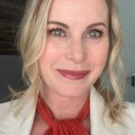 Catherine Sutherland Instagram - Last day @animeoceancity we will be here today from 11 AM until 2 PM Thank you so much Mike, Theresa, Christian, and all the volunteers who have helped put this all together. Thank you to our beautiful fans who fill out buckets always #catherinesutherland #PinkRanger #Onceandalways #KatherineHillard #Mightymorphinpowerrangers #zeo #Turbo #PinkRangerPower #Pterodactyl #cranezord #powerrangersplayback