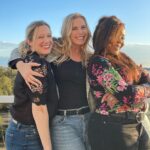 Catherine Sutherland Instagram - #throwbacktuesday such a fun weekend celebrating these two boss, ladies! So proud of them for winning Best comedy @bftfilmfest @nakiaburrise is working hard to get this labor of love sold! Can’t wait for you to all see her shine in Back To Bridgewood #nakiaburrise #kelseycookeguerra #backtobridgewood #catherinesutherland #powerrangersplayback #filmmaker #girlboss