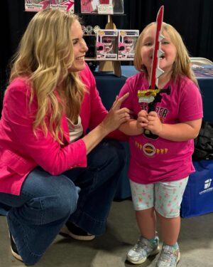 Catherine Sutherland Instagram - Thank you @nashvillecomicon 
It’s been a blast!

#catherinesutherland #PinkRanger #Onceandalways #KatherineHillard #Mightymorphinpowerrangers #zeo #Turbo #PinkRangerPower #Pterodactyl #cranezord #powerrangersplayback