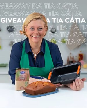 Cátia Goarmon Instagram - A @tia_catia voltou, e desta vez vem para te oferecer um Molde Plum Cake Médio, utilizado para fazer o Bolo Morenito! 🍰 

Para participares só tens de: 
🍁 Escrever um comentário original sobre como está a ser o teu outono com Sidul 
🍁 Seguir as páginas @siduldocesmomentos , @tia_catia e @lecreuset_pt 
🍁 Identificar 2 amigos nos comentários 

O vencedor será premiado com: 
🎁 1 Molde Plum Cake Médio Le Creuset 
🎁 4 embalagens de Açúcar Moreno Intenso Sidul 

Podes participar quantas vezes quiseres desde que identifiques amigos diferentes. 

Este Giveaway decorre até dia 28 de novembro e podes encontrar o regulamento no link na bio. 

Boa sorte! 

#Sidul #SidulDocesMomentos #Passatempo #Giveaway