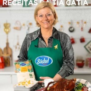 Cátia Goarmon Instagram - Vocês pediram e a @tia_catia ouviu! 🎁🎄 

No mês passado desafiámos-vos a escolher a próxima receita da Tia Cátia e o vencedor foi: Pato assado no forno com aromas de Natal. 

E tu? Também contribuíste para esta escolha? 

#Sidul #SidulDocesMomentos #Açúcar #TiaCátia #Natal #BoasFestas #Pato
