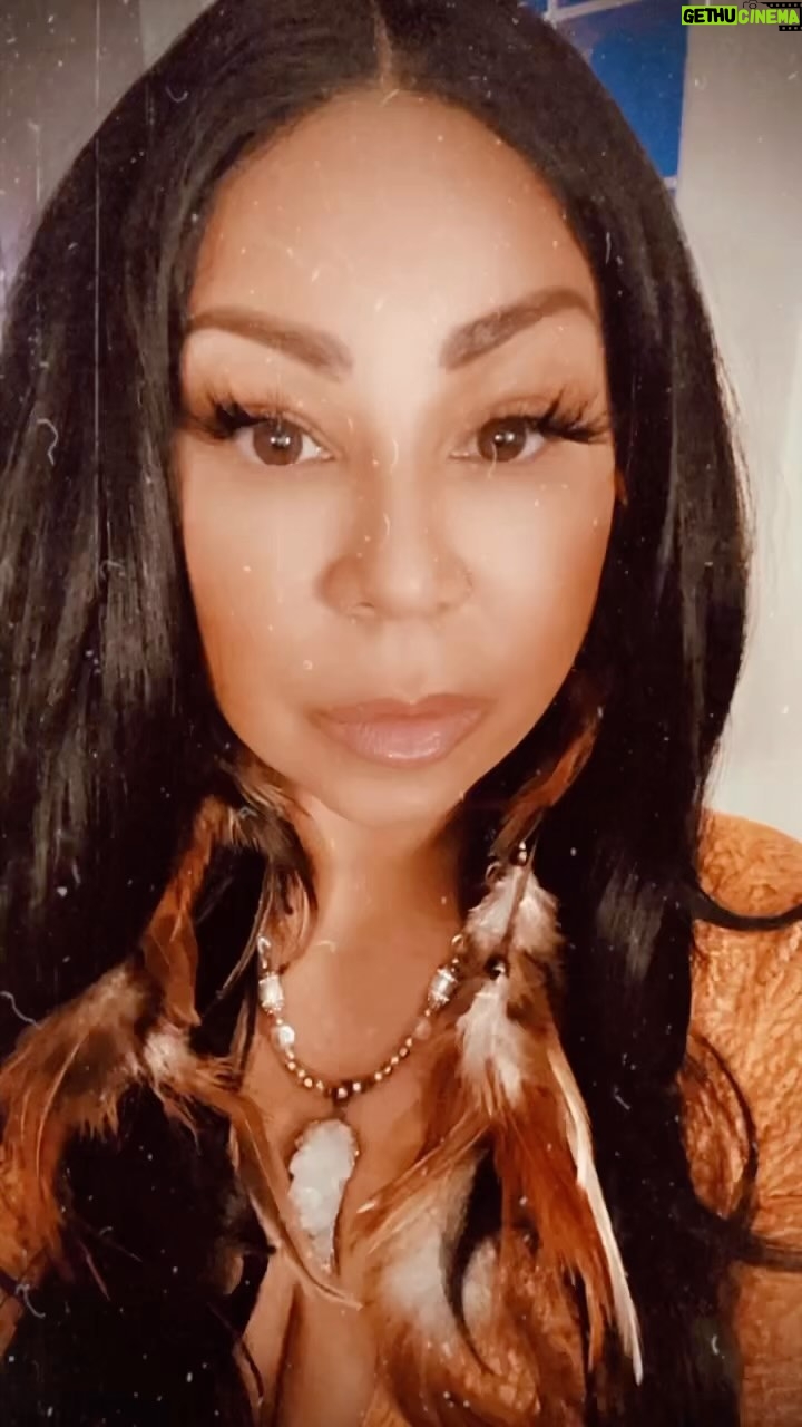 CeCe Peniston Instagram - I’m #finally arriving at being the person I’ve always wanted to become ❤️Rome wasn’t built in a day but I’m truly #grateful for this moment and I’m a work in progress..#lettinggo #love #ancestorsspeak #mood #wellworthit #cecepeniston #determination #gratitude @sylverwear