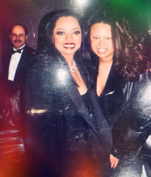 CeCe Peniston Instagram - I love this pic ❤️ of me and @dianaross … #fbf #flashbackfriday #cecepeniston #instagram #dianaross  #music #artist #artistsoninstagram #queen #theboss