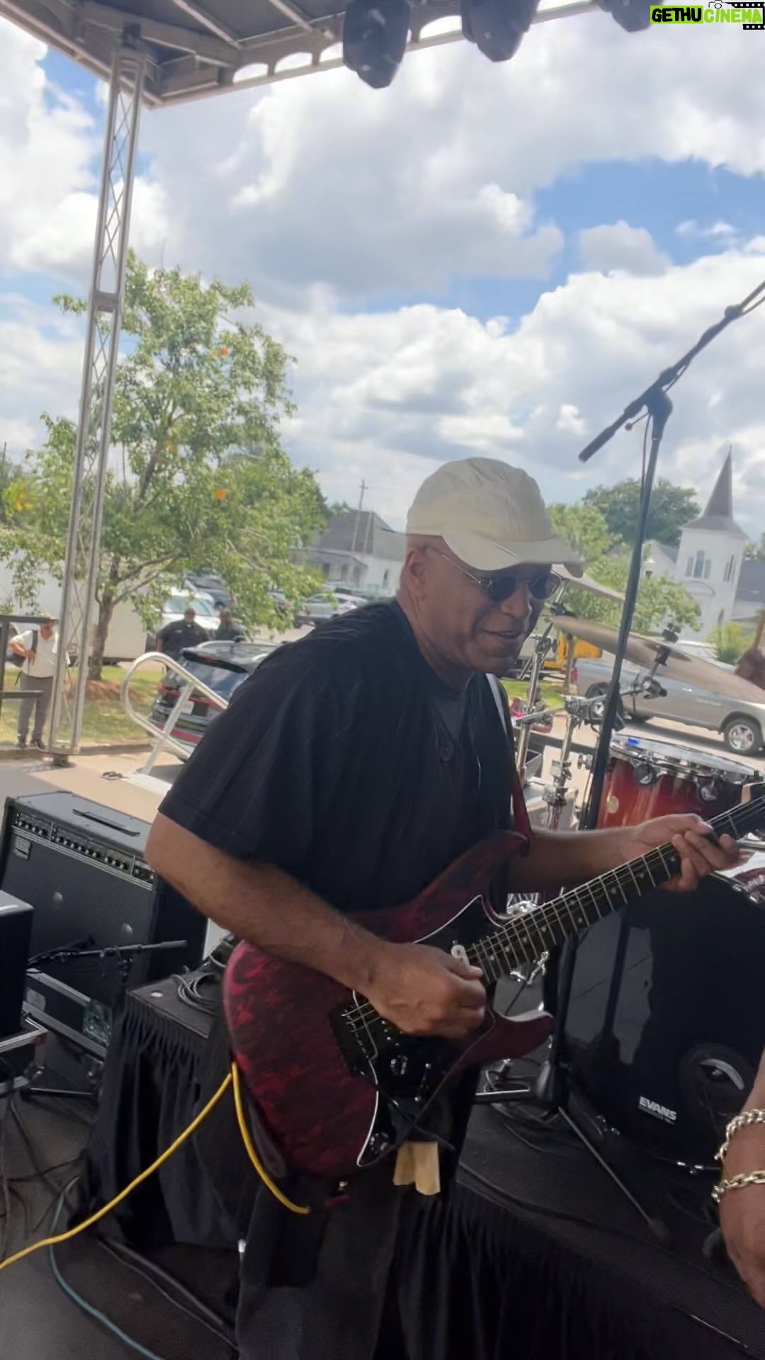 CeCe Peniston Instagram - Rehearsal for @georgiapeachfestival #cecepeniston #whatslovegottodowithit #tinaturner #artist #artistsoninstagram #love @tresfunk shout to the band I love you @arend.jackson @byronvgarrett #teamcece #love #pridemonth #rip #legend