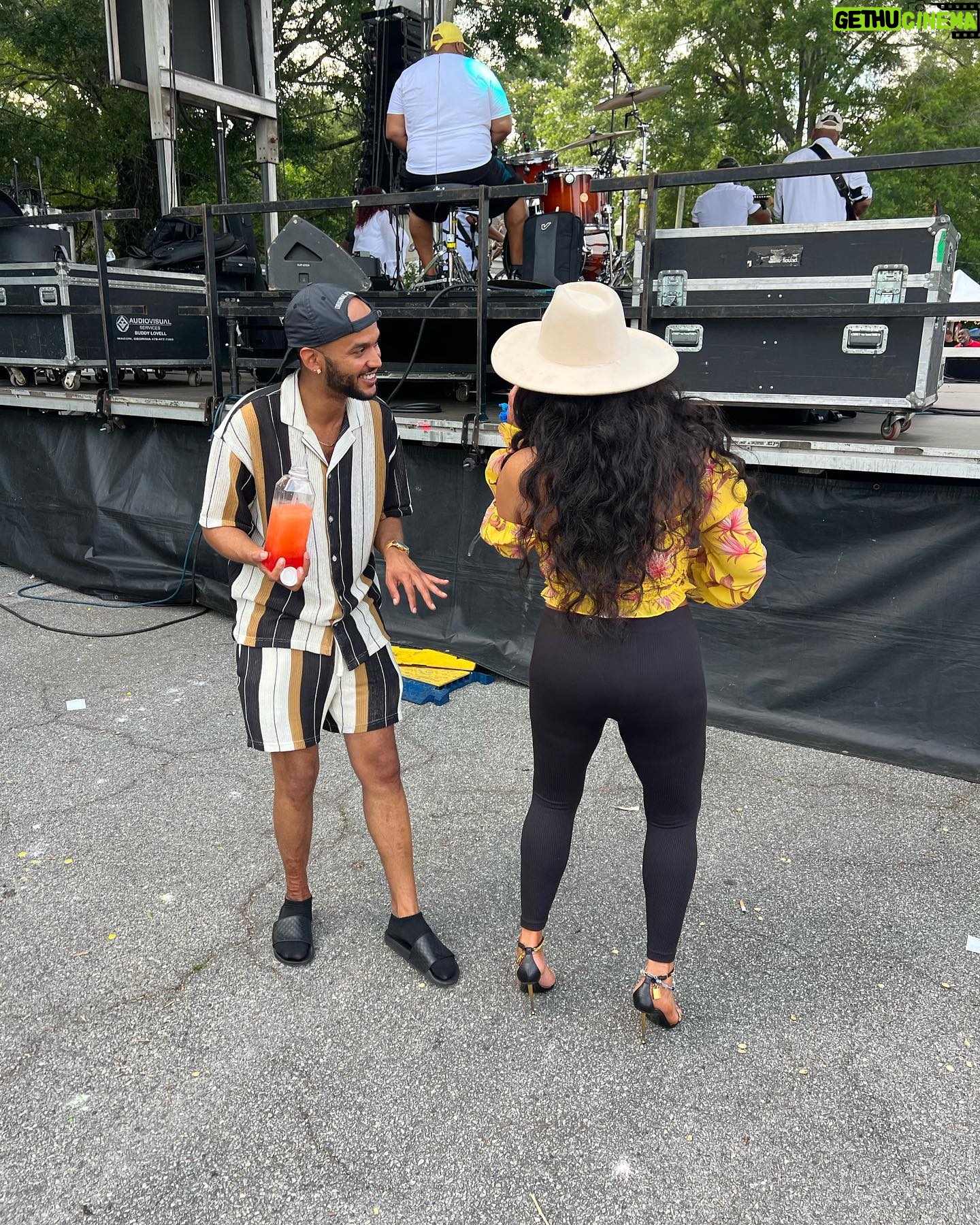 CeCe Peniston Instagram - Moments at the @georgiapeachfestival #cecepeniston @arend.jackson @byronvgarrett @g_phinesse to all the members of the group @zomiller ….#memories #moments #sun #monday