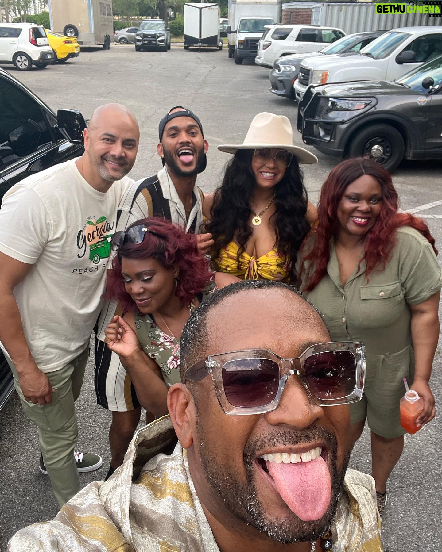 CeCe Peniston Instagram - Moments at the @georgiapeachfestival #cecepeniston @arend.jackson @byronvgarrett @g_phinesse to all the members of the group @zomiller ….#memories #moments #sun #monday