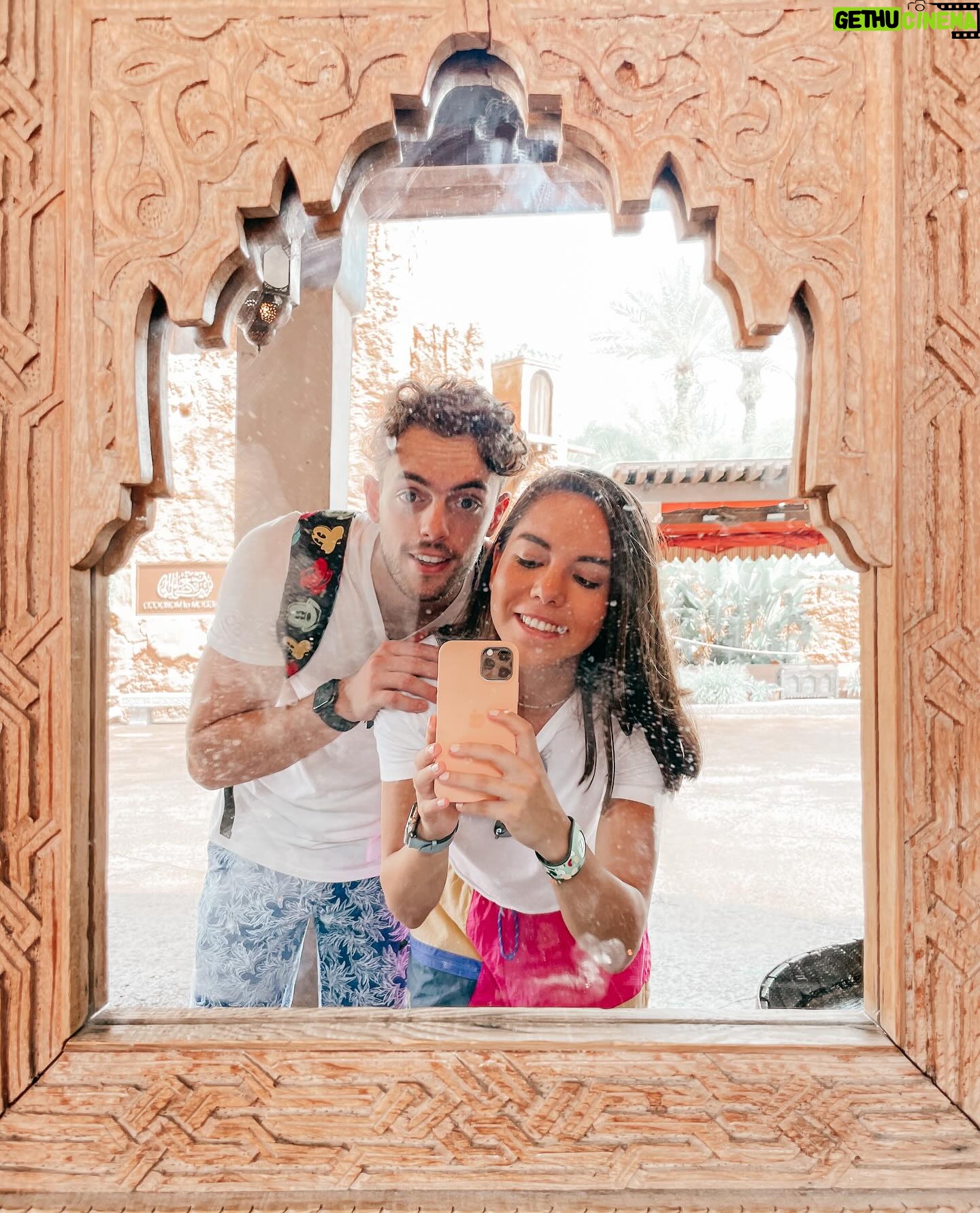 Ceci Flores Instagram - Empezando el año contigo por novena vez, que locura. Te amo chiqui! Me encanta que seas el más entusiasta siempre y que disfrutes hasta las cosas más pequeñas. Me enseñas mucho todos los días. 🤍🪲🦈