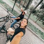 Ceci Flores Instagram – Contigo a todos lados. <3