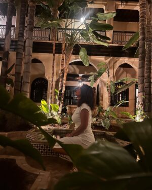 Cécile Consul Instagram - MARRAKECH juin 2023
Que dire….tout est beau ,tout est bon , les marocains savent recevoir 
 Point noir:les singes en tutu sur la place jemaa El fna 

#holiday #marroc #marrakech