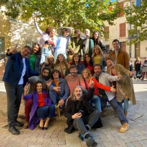 Cécilia Hornus Instagram - Jour J. 🤩

Tellement de travail. 
Tellement d’énergie et de bonne humeur parce que nous sommes si heureux de participer à cette nouvelle aventure. 

Merci pour vos retours incroyables, généreux, enthousiastes et déjà si nombreux. 
Quelle folie. Quelle chance !!! 🤍

Merci à toutes les équipes. 
Merci à l’esprit de cette série merveilleuse qui nous réunit toutes et tous. 🙏🏻

Et pour toujours en nous Michel et Marwan. 
De lire leurs noms au générique était bouleversant. 🌟🌟

@annedecisoff @laurentkerusore #elisabethcommelin @elodievarletofficiel @renaudleymans @jeremycharvet @mariereache @sylvieflepp @oh_tchim
@moondailly @jolatzko @jeromebertin @leafrancoisoff @inakilartigue @jadeprdn @marie_hennerez @lolamarois @stephane_henon @valduclaux @ellaphilippe @florian.abboud @jooowsky @clairedlr72 @pascalheylbroeck @ddassigny @regis_maynard 
@le_studio_coloriste @swcoloriste 
@clementineplanchon @pblvofficiel @newen_studios  @tf1 @tfxtv @tf1plus 

Photos officielles @thomasbraut