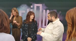 Cécilia Hornus Instagram - C’était hier soir. @cliquetv 
#lastprime #plusbellelavieofficiel #le29eme #iconique #cestvendredi #ajamaislespremiers @pblvofficiel