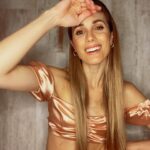 Cecilia Bonelli Instagram - #holaviernes hola a vos! Que estas #cuidándote y poniendo tu granito de arena para que esto mejore lo más rápido posible! ❤️🤞