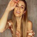 Cecilia Bonelli Instagram - #holaviernes hola a vos! Que estas #cuidándote y poniendo tu granito de arena para que esto mejore lo más rápido posible! ❤️🤞