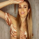Cecilia Bonelli Instagram - #holaviernes hola a vos! Que estas #cuidándote y poniendo tu granito de arena para que esto mejore lo más rápido posible! ❤️🤞