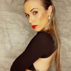 Cecilia Bonelli Instagram - Bouche rouge baby 💋