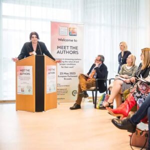 Celeste Buckingham Instagram - Autori z celej Európy sa stretli na pôde Európskeho parlamente, aby pred europoslancami hovorili o nespravodlivom odmeňovaní autorov v sfére streamovania. Slovensko reprezentovala, pod záštitou Slovenského ochranného zväzu autorského (SOZA), slovenská speváčka a autorka Celeste Buckingham. Tá patrila ku hlavným rečníkom podujatia. V rámci svojho vystúpenia poukázala hlavne na neprehľadnosť a nefunkčnosť algoritmov odporúčacích systémov streamovacích platforiem, ktoré spôsobujú množstvo problémov. 
Stretnutie zorganizovalo Európske združenie spoločnosti autorov a skladateľov. 
Celeste Buckingham (Official)
Foto: Alohafred
#meettheauthors #streaming #europeanparlament #gesac #author #hudba #music #sozask #autor