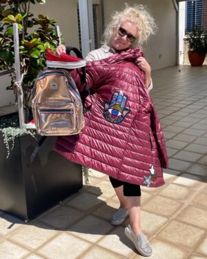 Celia Ireland Instagram - If you like a bit of bling like me, check out my beautiful friend KD’s website auntybling.com.au for all of you sparkly souls!! @auntybling ✨✨✨