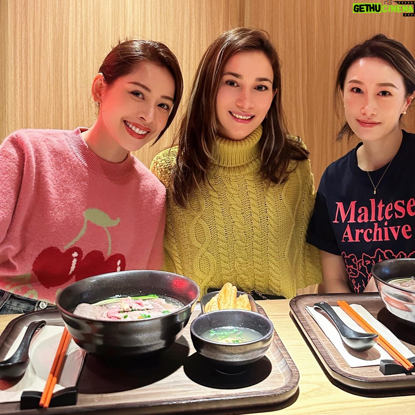 Celina Jade - 2.4K Likes - Superwoman @chipupu bringing Northern pho to Shanghai! So proud of you!