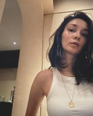 Celina Jade Instagram - Mocktail for one. Nothing wrong with a bit of me myself and I date night :)