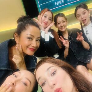 Celina Jade Instagram - The journey, not the result, is the prize. I’m so glad 33 of us showed up together. Women from different walks of life, from different industries showing up to show themselves they too can do it and that age is just a number.
