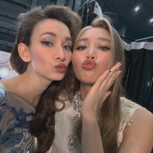 Celina Jade Instagram - Never compare yourself to another, as there’s no better person at being you than you. To all the ladies: you are beautiful and perfect just the way you are!