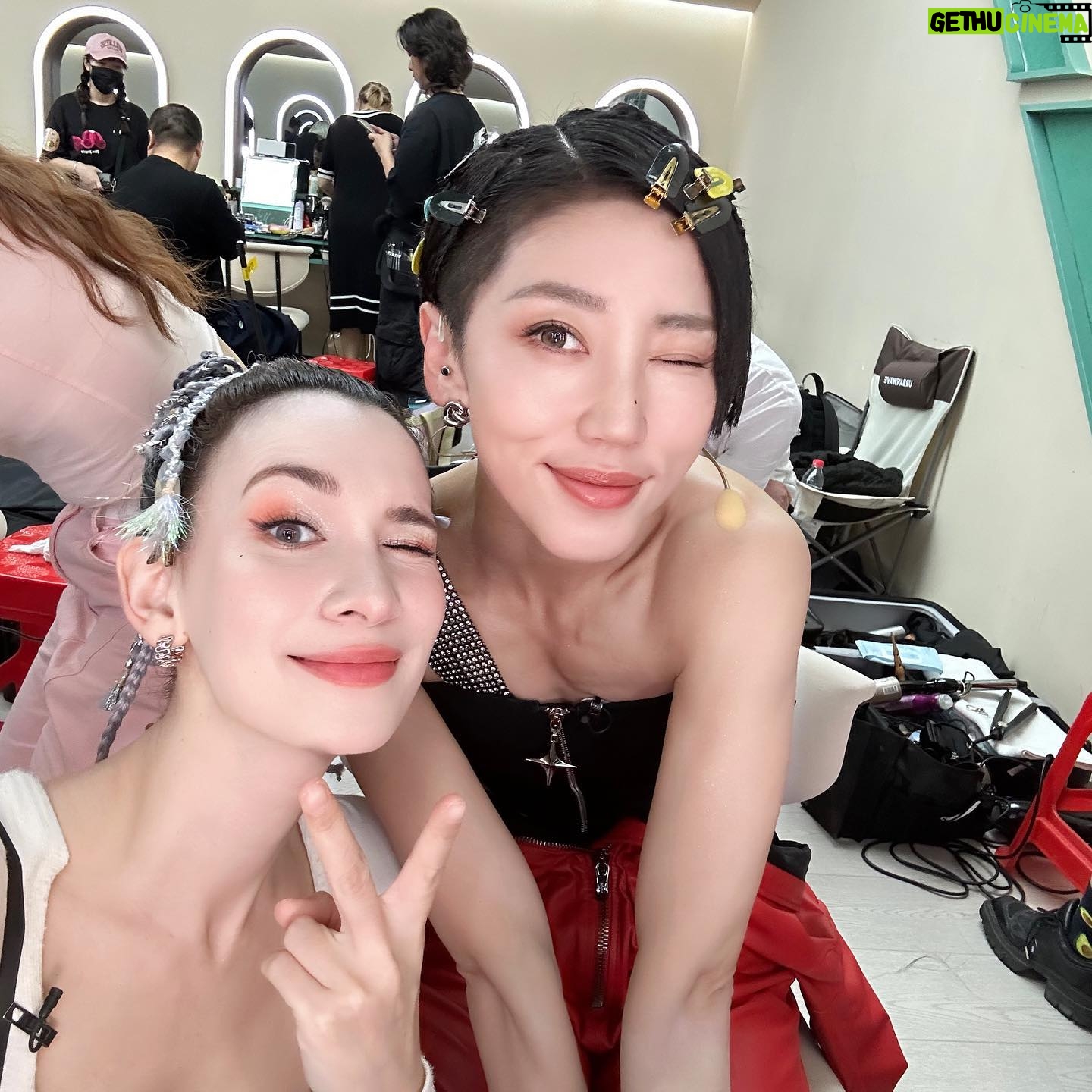 Celina Jade - 6.3K Likes - Never compare yourself to another, as there’s no better person at being you than you. To all the ladies: you are beautiful and perfect just the way you are!