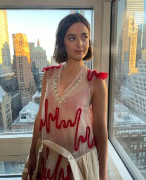 Celine Buckens Instagram - The 50th International Emmy Awards ❤️ @iemmys 

Dress and bag simonerocha @dhpr_london 
Shoes @gianvitorossi 
Earrings @completedworks 
Bralette @agentprovocateur 
Makeup @christopherardoff 
Hair @thomasdunkin1
Nails @jada_nailslondon 

And big thanks always to @styledby_rap and @dobbscld ❤️❤️❤️