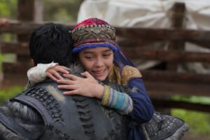 Cemre Demircan Instagram - Birlikte bir sezonu daha geride bırakmak,sizinle aynı dizide rol almak,hatta Fatma hatun olmak gurur verici…Sizleri çok seviyorum💕💕💕 @burakozcivit @yildiz_c_atiksoy @kurulusosman 
@kurulusdizisi 
@bozdagfilm 

129.bölümden💕💕