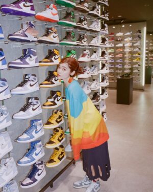 Cent Chihiro Chittiii Instagram - PARCO CURISE

@parco_official 
@parco_nagoya_official 
@snkrdunk_jp 
Photographer: Kisshomaru Shimamura @kisshomaru 
Styling: Masataka Hattori (Hattori Pro.) @masataka_hattori @hattori_pro_ 
Hair&Make - Yuki Takahashi @osakana_yuki 
Text - Hisako Yamazaki @hisakoyamazaki 
Edit - RIDE inc.