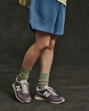 Cent Chihiro Chittiii Instagram - NB 996 35th anniversary
"Why 996?"

@newbalance 
Photographer : Tetsuo Kashiwada 
Stylist : Tomomichi Kondo
Hair＆Make : yui
Writer : Rui Konno
Web Design : Tatsuya Mizuguchi
Casting : Marin Funayama
@marin_funayama thx♡
Art Director : Yoshihiro Kato
AP＆PM : Yuta Fukano
Agency : Boomer Inc.

https://shop.newbalance.jp/shop/pages/nb996-35th.aspx