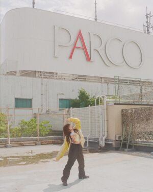 Cent Chihiro Chittiii Instagram - PARCO CURISE

@parco_official @parco_nagoya_official 
@desertsnow_ltd 
Photographer: Kisshomaru Shimamura @kisshomaru 
Styling: Masataka Hattori (Hattori Pro.) @masataka_hattori @hattori_pro_ 
Hair&Make - Yuki Takahashi @osakana_yuki 
Text - Hisako Yamazaki @hisakoyamazaki 
Edit - RIDE inc.