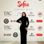 Ceren Benderlioğlu Instagram - Geçen haftadan anı defteri … sondaki fotoda 14 sene sonra ani bir kararla manası bende bir iz geldi ….