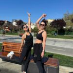 Ceren Benderlioğlu Instagram – Bunun günahı olmaz . Cncncjcjsnkckxk sen bu kulunla attığım kahkahaları azaltma 👭 @mervezanagar