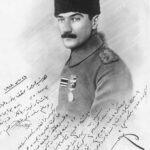 Ceren Benderlioğlu Instagram - “Her şeye rağmen, muhakkak bir nura yürümekteyiz. Bende bu imanı yaşatan kuvvet, yalnız aziz memleketim ve milletim hakkındaki sonsuz sevgim değil, bugünün karanlıkları, ahlâksızlıkları, şarlatanlıkları içinde, sırf vatan ve hakikat aşkı ile ışık serpmeye ve aramaya çalışan bir gençlik gördüğümdendir.” Laik, demokratik cumhuriyetimize sahip çıkacak gençlerin çoğalması dileğiyle…