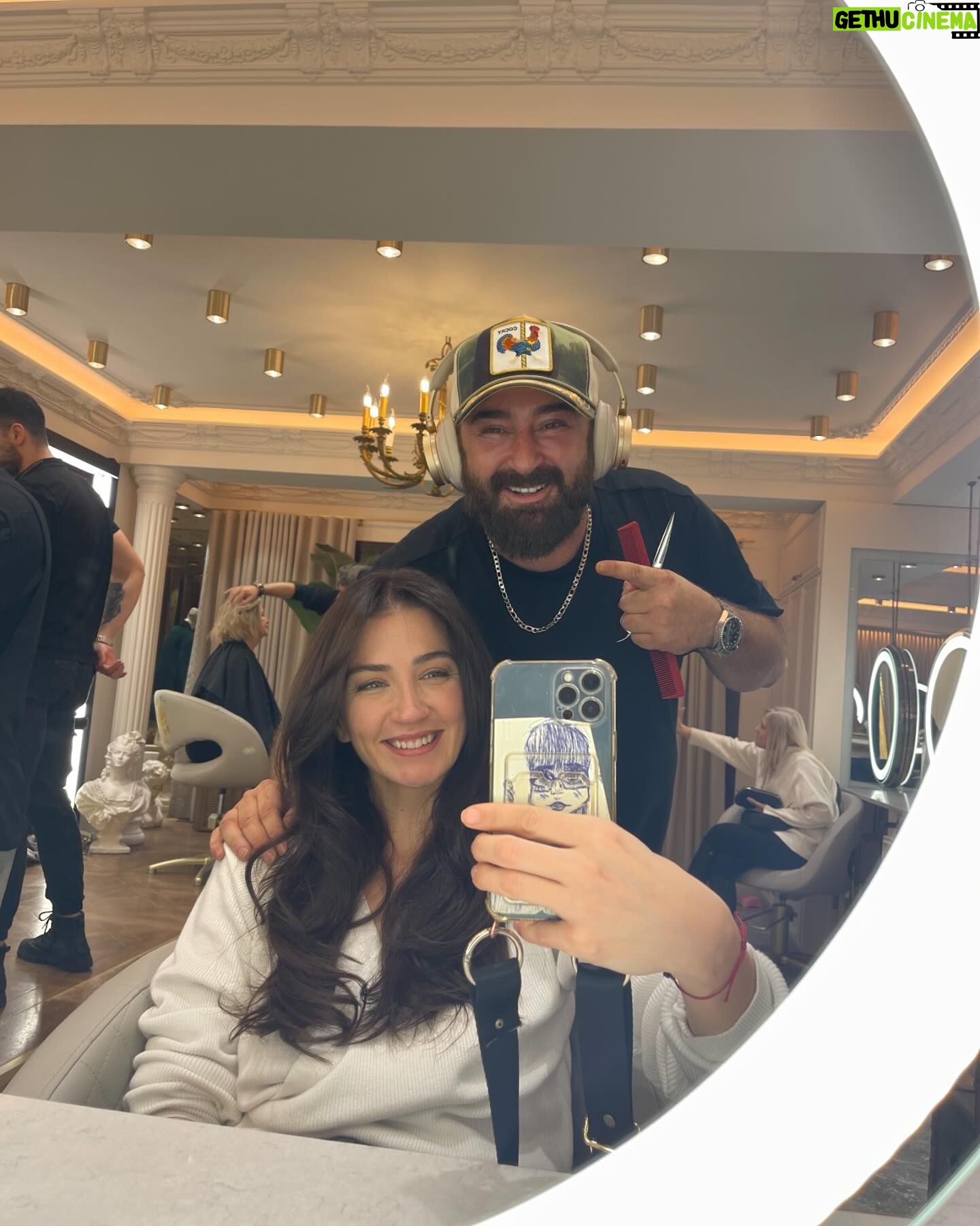 Ceren Benderlioğlu Instagram - @huseyinpolatofficial Candır 🎡💕✨ bana özel bir dokunuş ile havama hava kattı ⚡️💫⭐️💇♀️