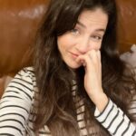 Ceren Benderlioğlu Instagram - Kafamda deli sorularla haftayı bitirdim sorular bana kalsın ama Kate nerede gerçekten merak ediyorum