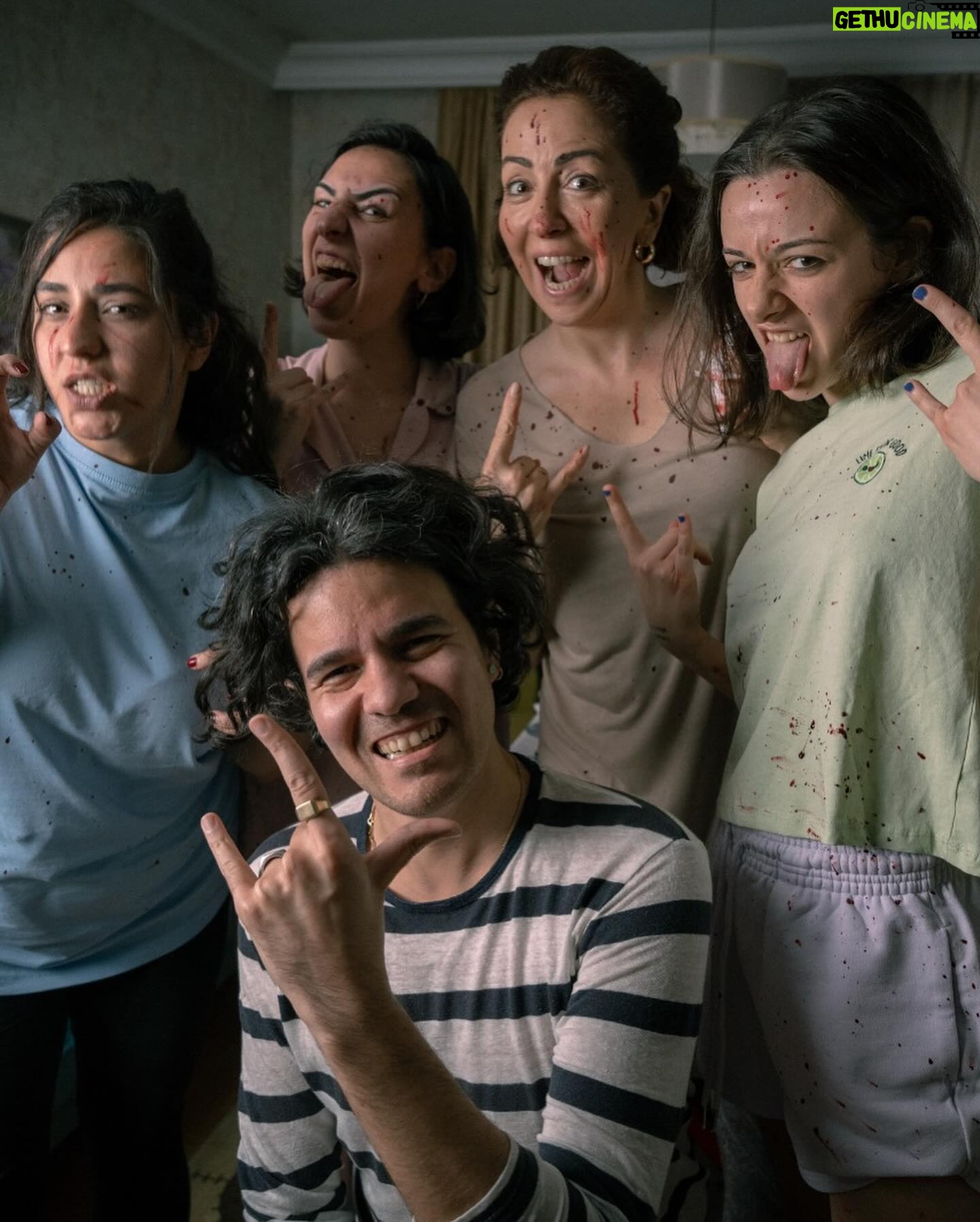 Ceren Taşçı Instagram - Can’s Angels @canmerdan_dogan En Uzun Gece Written & Directed by @canmerdan_dogan Produced by @erkantaskirann @thegustavfilm Cast @mustafa_kirantepe @denizgorkemkaya @hasibeeren @tasciceren @ezjix @dilaydasun Co-producers @sd.durna @batuhanyalaz @ulkusolak DOP @sebastiandavidweber Editor @dorikkaya Original Music @batuhanyalaz Sound Design and Mix #OnanKaragözoglu Production Designer @osman8namso Colorist @jamesnorman 1st Assistant Director @renallahverdiyevaa Script Consultant @bilge.serdar Art Director #GörkemCanbolat Make up and Hair Design @cigdemuzundag Gaffer #EserTuran Key Grip @selim_alan Location Sound @il_boy Production Manager @sadikdurnatr Set Decorator @alpereraydin Script Supervisor Ayşe Beren Oruç DIT @danyelozyazgann Backstage @neslihan_siligur PR @thisiszu Graphic and Poster Design @kutlaysindirgi Translation @barkytas #enuzungece #gustavfilm #kısafilm