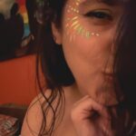 Ceren Taşçı Instagram - Çat diye çatlamak üzereyim 🐣