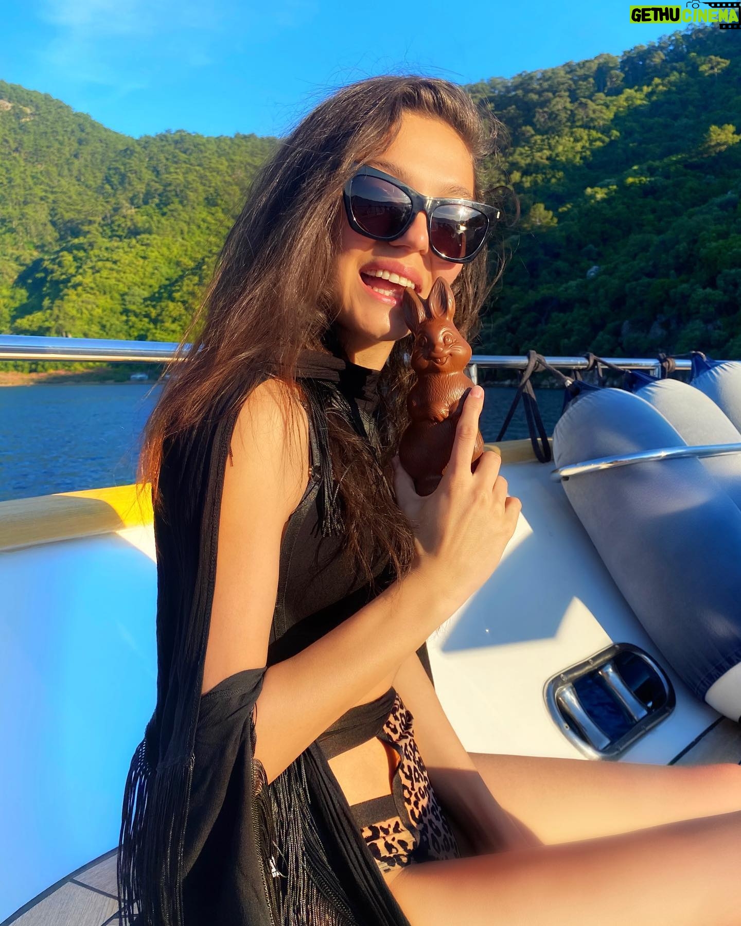 Ceren Yılmaz - 44.9K Likes - 🐰