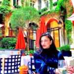 Ceren Yılmaz Instagram – Hayat ne garip o anı yaşarken hiç anlamıyorsunuz ne kadar şanslı olduğunuzu. O yüzden her zaman sormak lazım kendi kendinize nasıl bu kadar şanslı oldum? ❤️